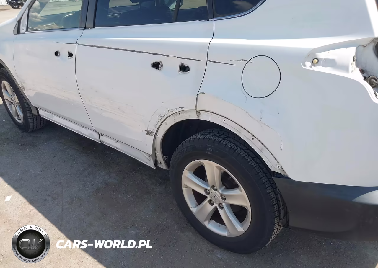 2014 Toyota Rav4 Xle VIN:JTMWFREV4ED027767 - 19