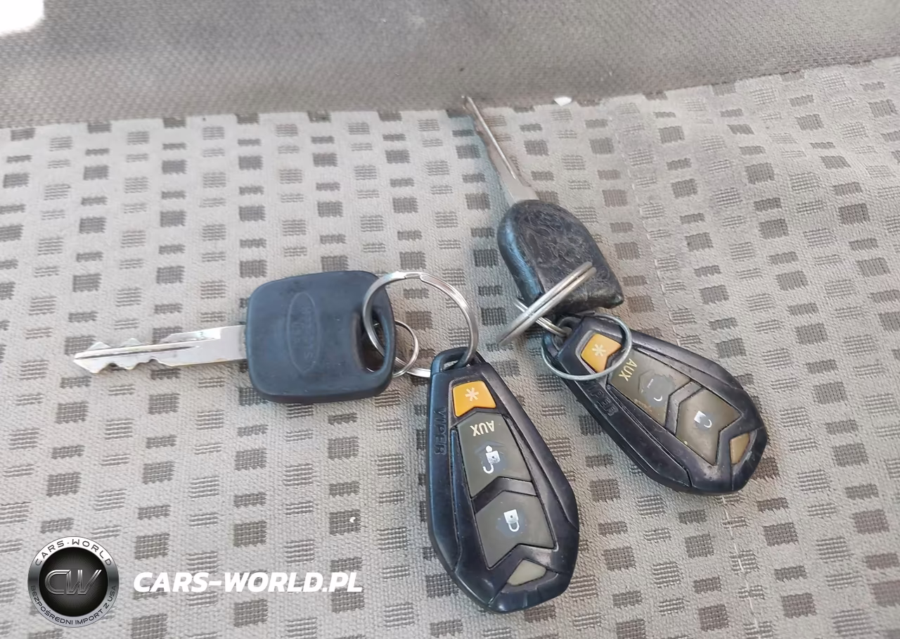 2006 Ford Focus Zxw VIN:1FAFP36N56W110791 - 11