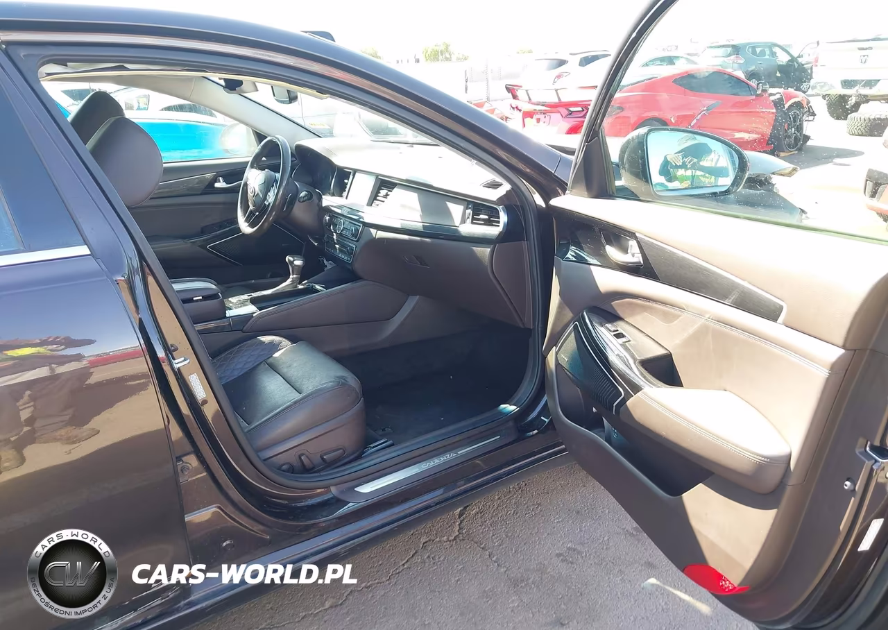 2017 Kia Cadenza Limited VIN:KNALC4J16H5067670 - 5