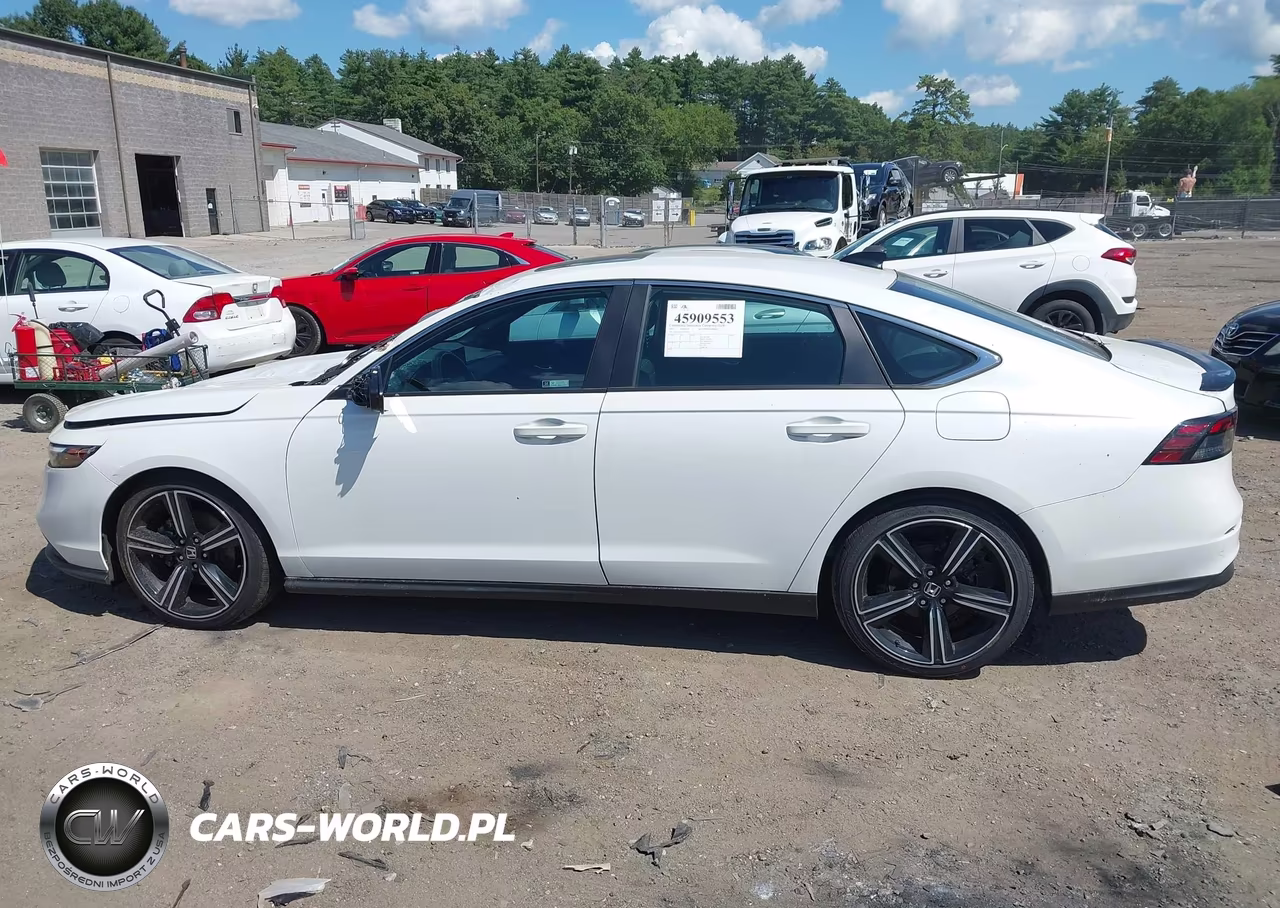 2023 Honda Accord Hybrid Sport VIN:1HGCY2F53PA058260 - 14