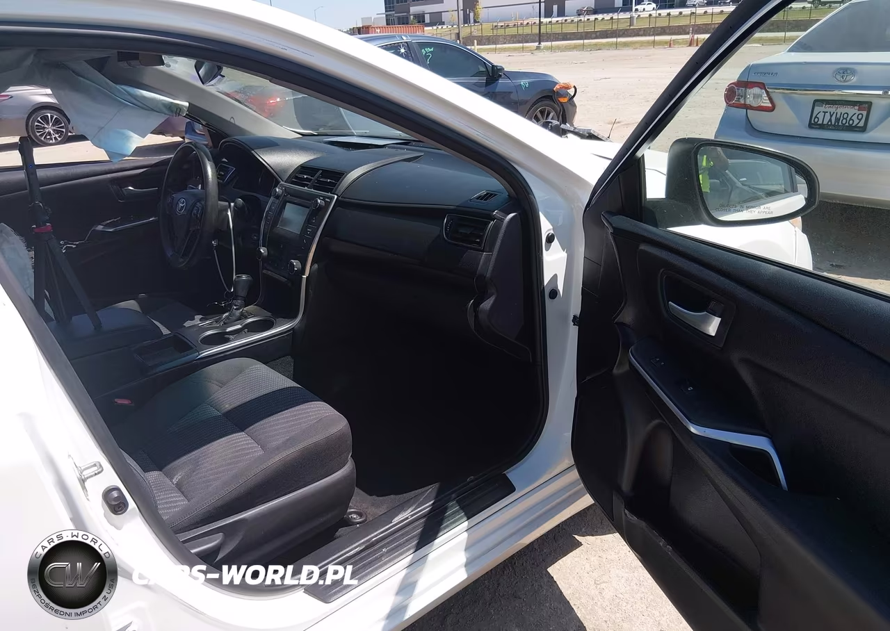 2017 Toyota Camry Le VIN:4T1BF1FK4HU777528 - 5