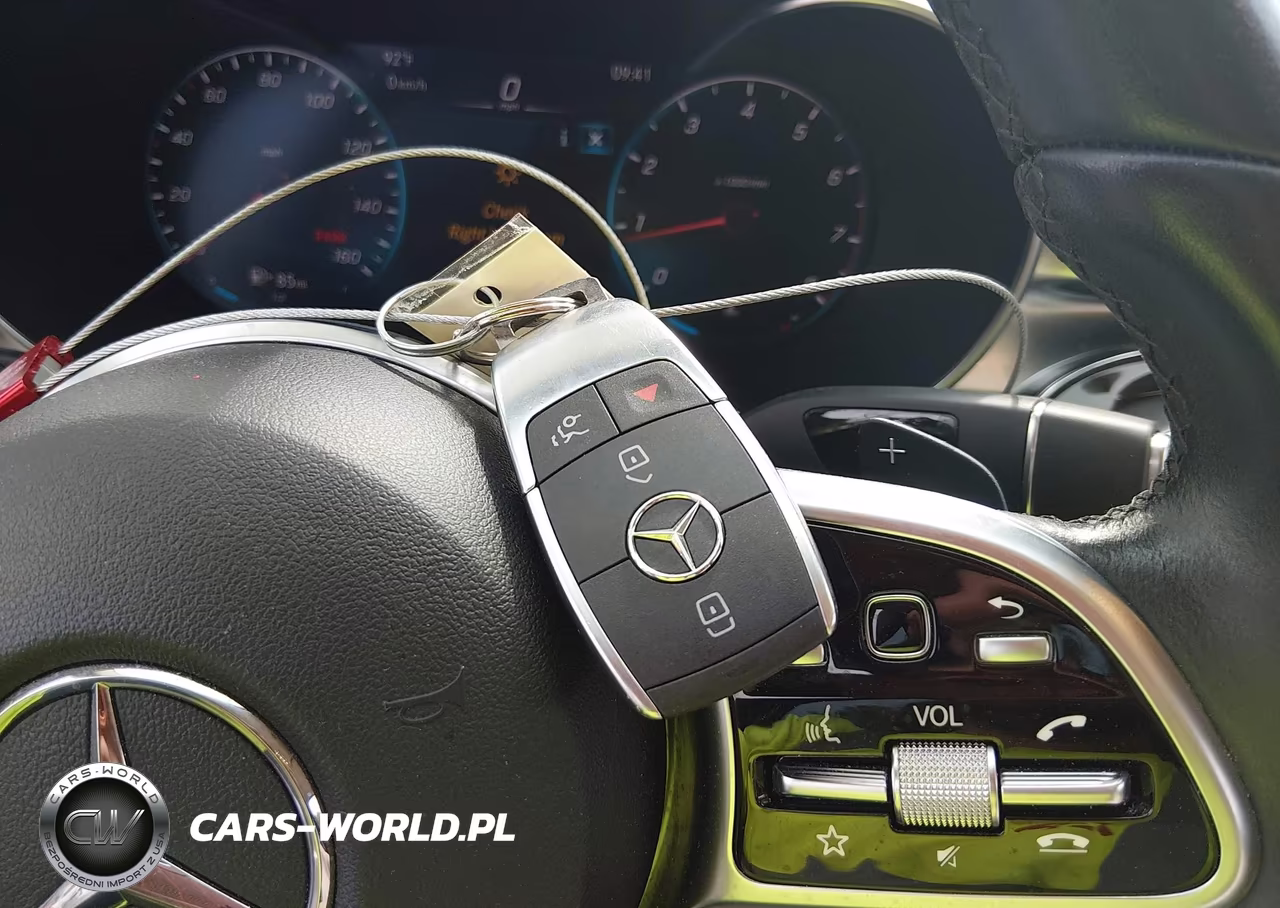 2021 Mercedes-Benz C 300 Sedan VIN:W1KWF8DB9MR653310 - 11