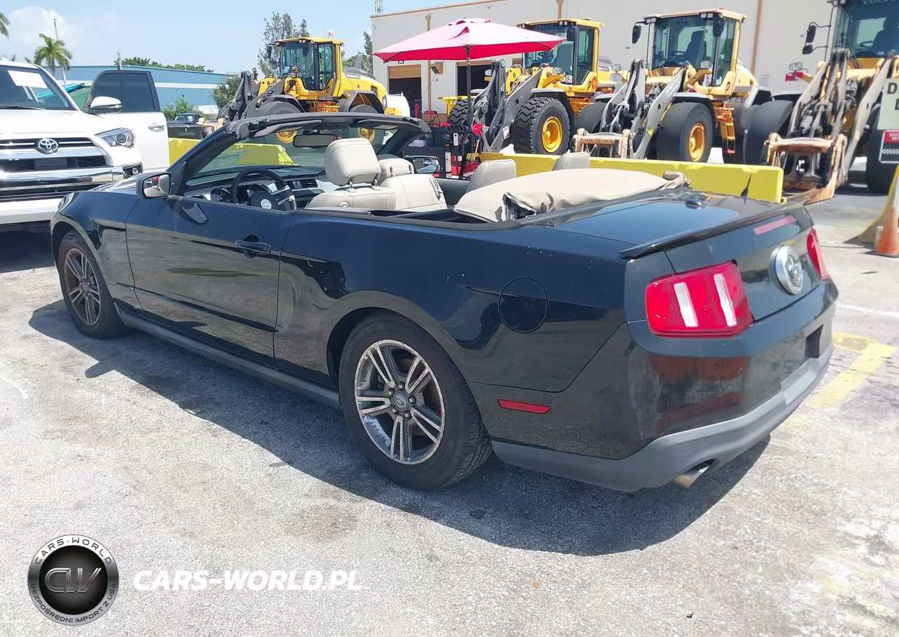 2012 Ford Mustang V6 Premium VIN:1ZVBP8EM4C5286776 - 3