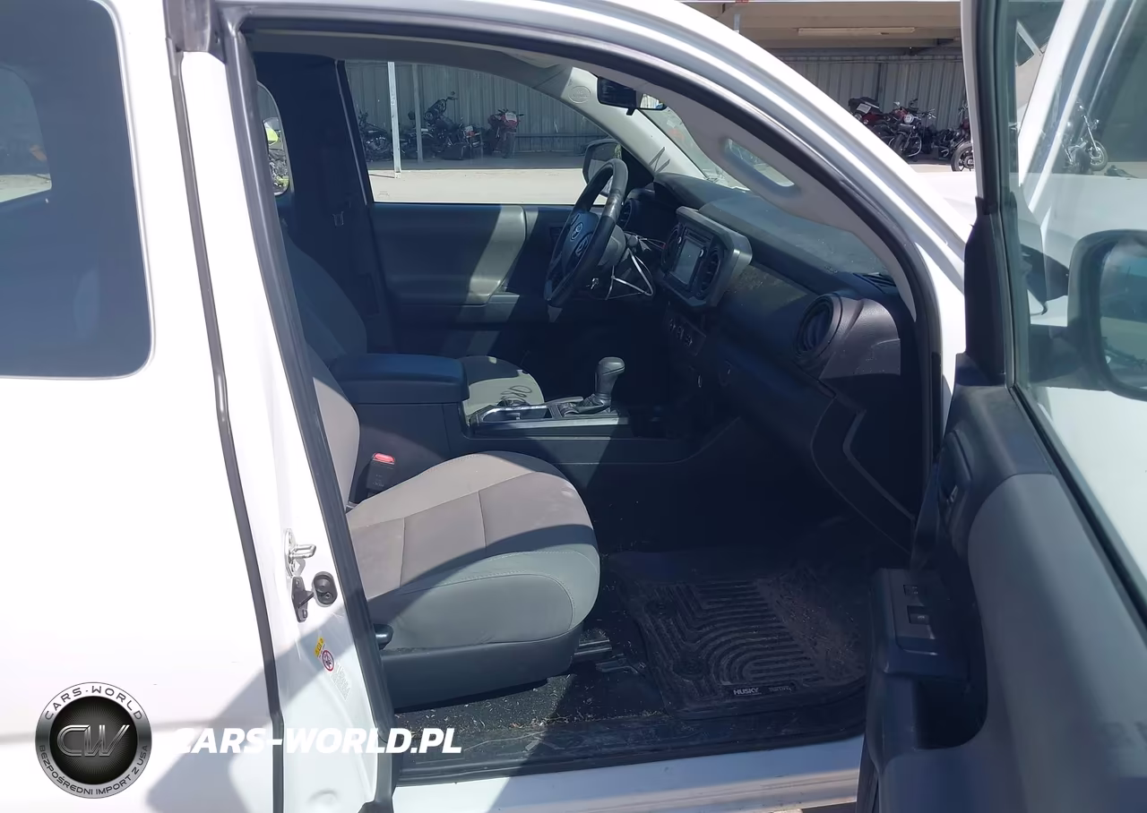 2018 Toyota Tacoma Sr VIN:5TFRX5GN6JX113753 - 5