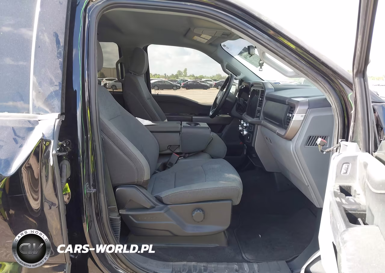 2025 Ford F-150 Xlt VIN:1FTEW3K89SKD37184 - 5