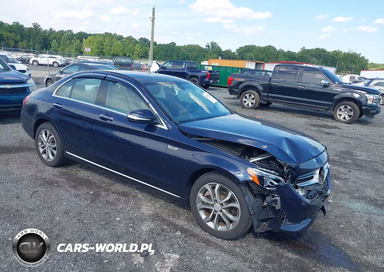 2015 Mercedes-Benz C 300 4Matic – zdjęcie 1 z 16