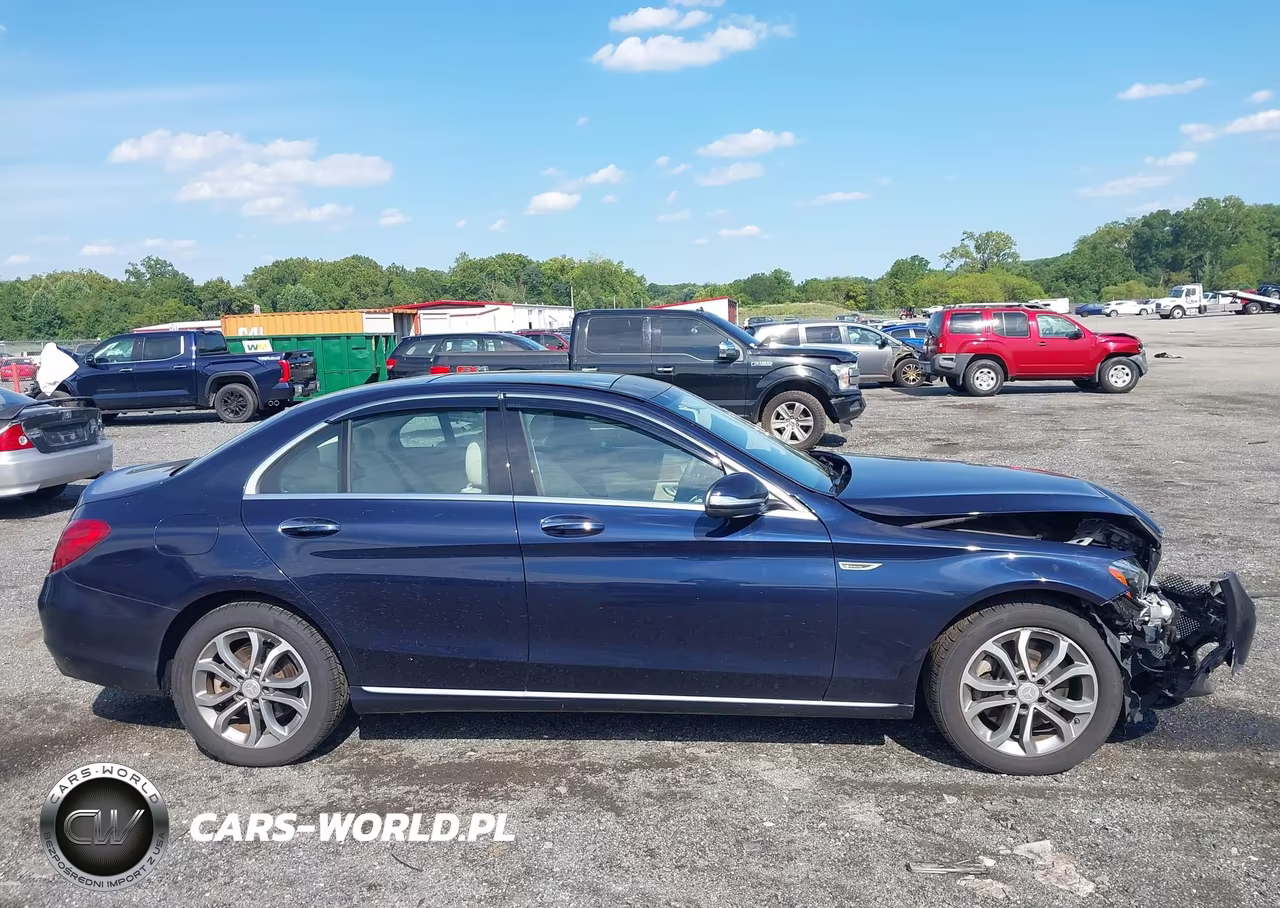 2015 Mercedes-Benz C 300 4Matic VIN:55SWF4KB8FU012694 - 13