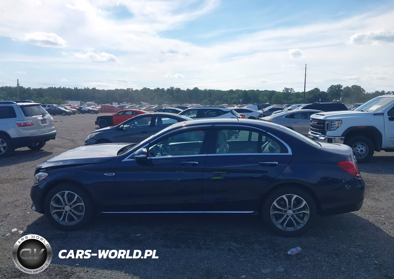 2015 Mercedes-Benz C 300 4Matic VIN:55SWF4KB8FU012694 - 14