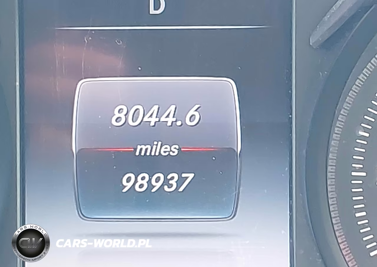 2015 Mercedes-Benz C 300 4Matic VIN:55SWF4KB8FU012694 - 15