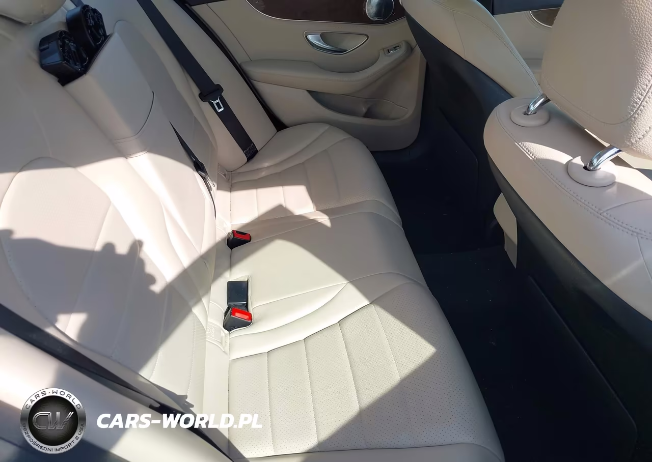 2015 Mercedes-Benz C 300 4Matic VIN:55SWF4KB8FU012694 - 8