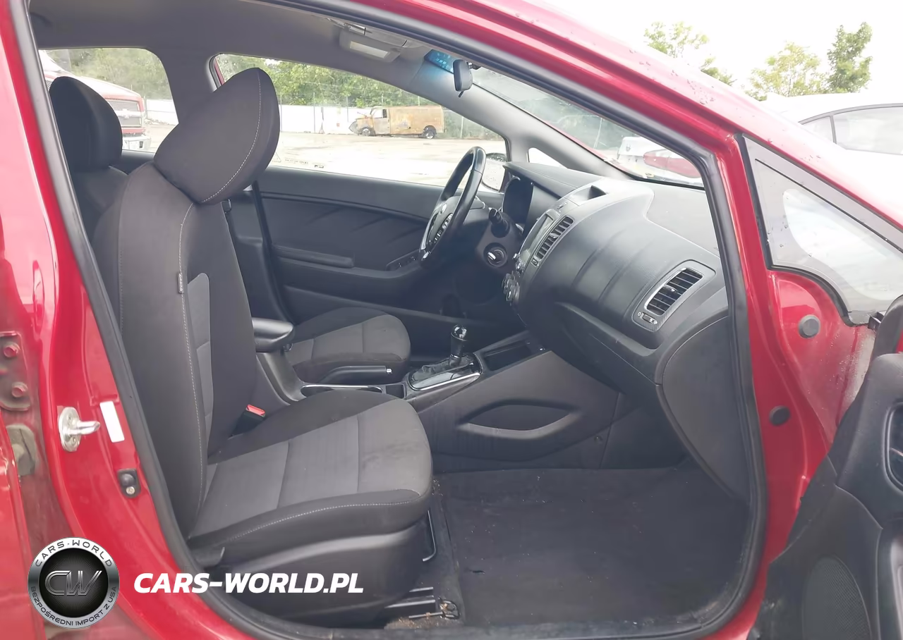 2017 Kia Forte S VIN:3KPFL4A70HE152951 - 5