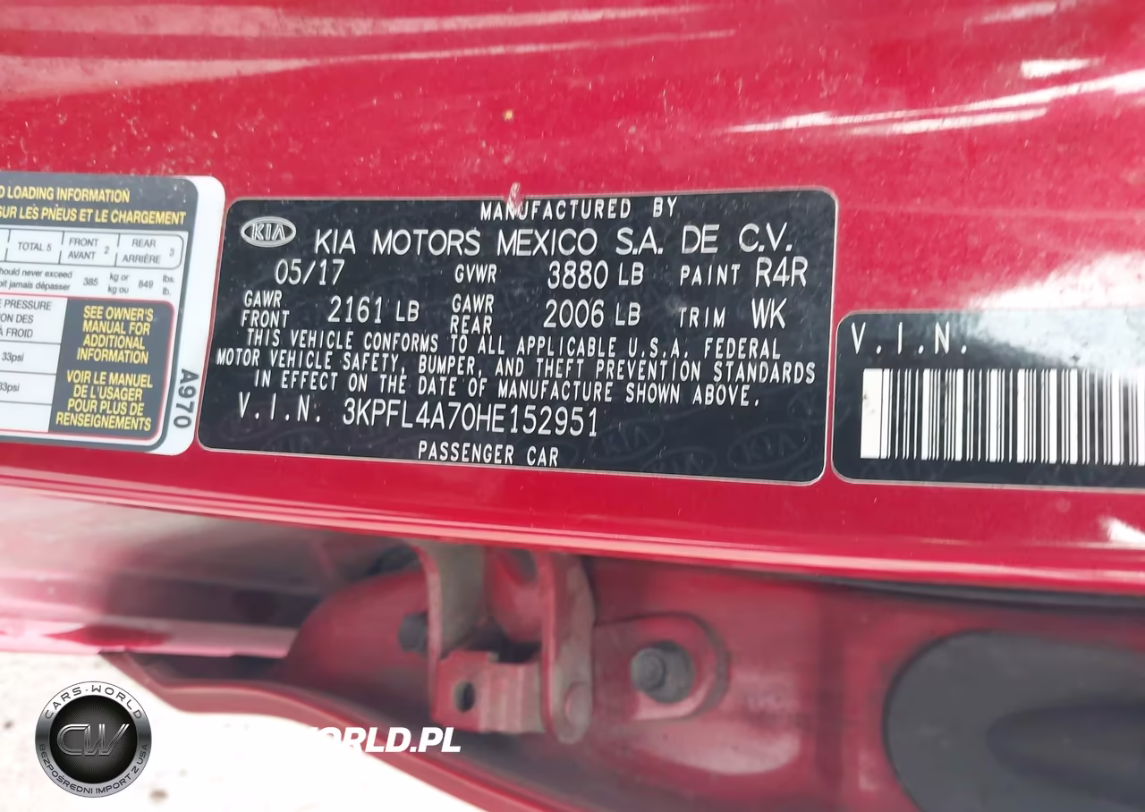 2017 Kia Forte S VIN:3KPFL4A70HE152951 - 9