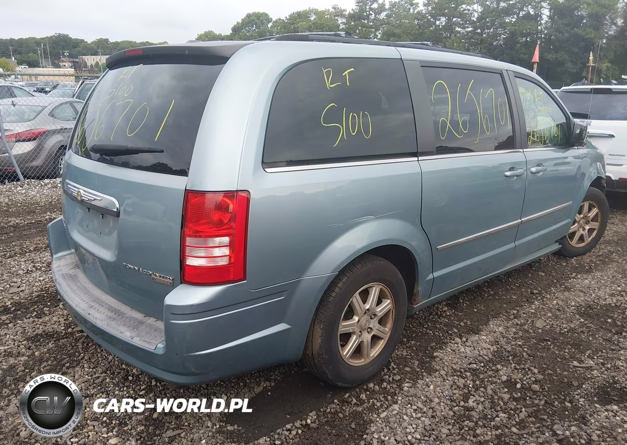 2009 Chrysler Town & Country Touring VIN:2A8HR54199R606322 - 4