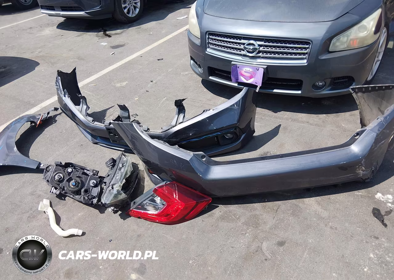 2019 Honda Civic Sport VIN:2HGFC2F88KH518979 - 12