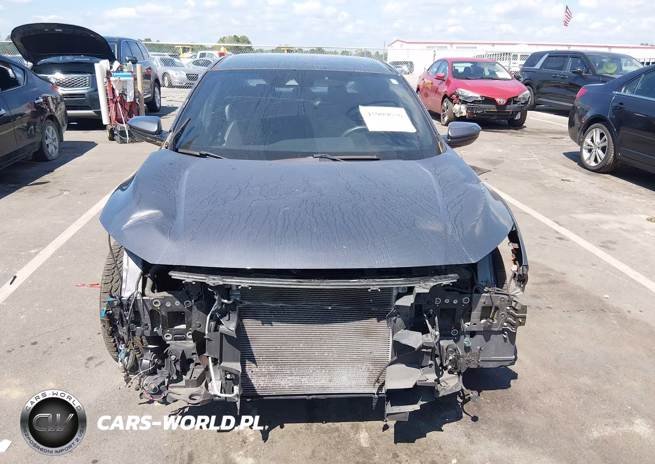 2019 Honda Civic Sport VIN:2HGFC2F88KH518979 - 13