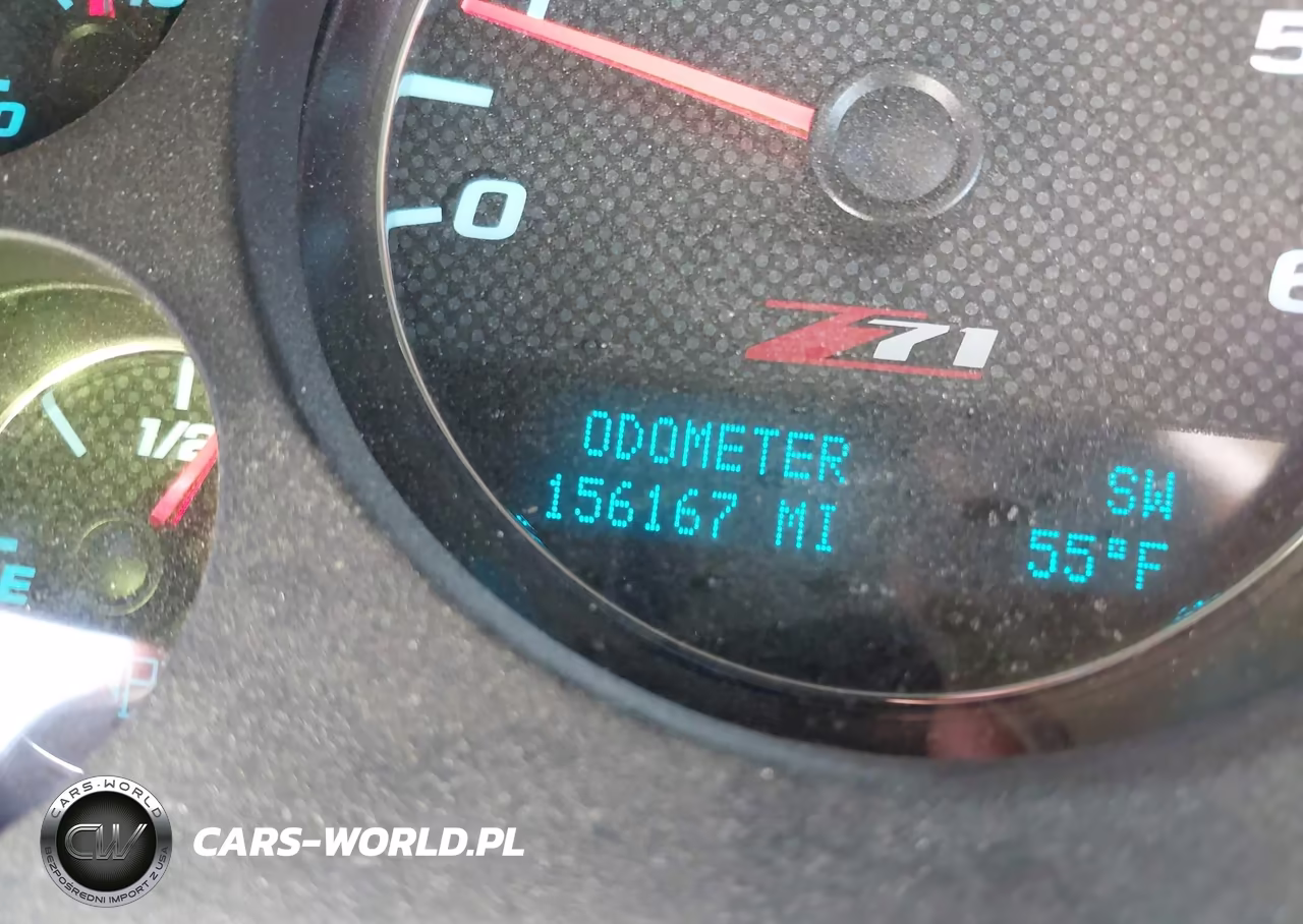 2011 Chevrolet Tahoe Lt VIN:1GNSKBE0XBR147276 - 15