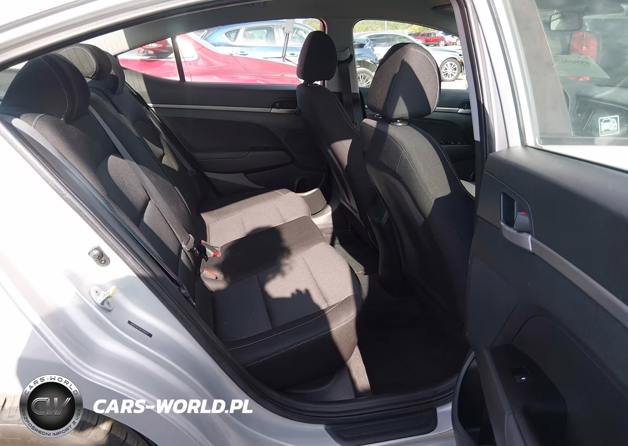 2018 Hyundai Elantra Se VIN:5NPD74LFXJH359221 - 8
