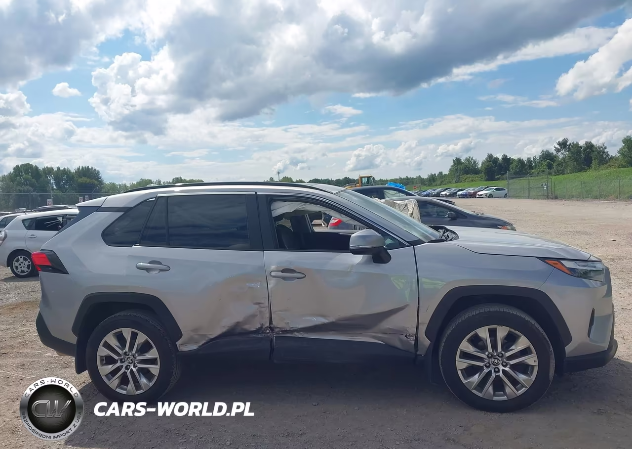 2024 Toyota Rav4 Xle Premium VIN:2T3A1RFV5RC412062 - 13