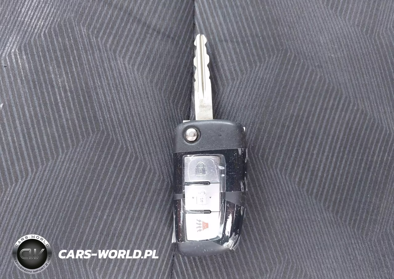2015 Nissan Rogue S VIN:KNMAT2MV0FP556015 - 11