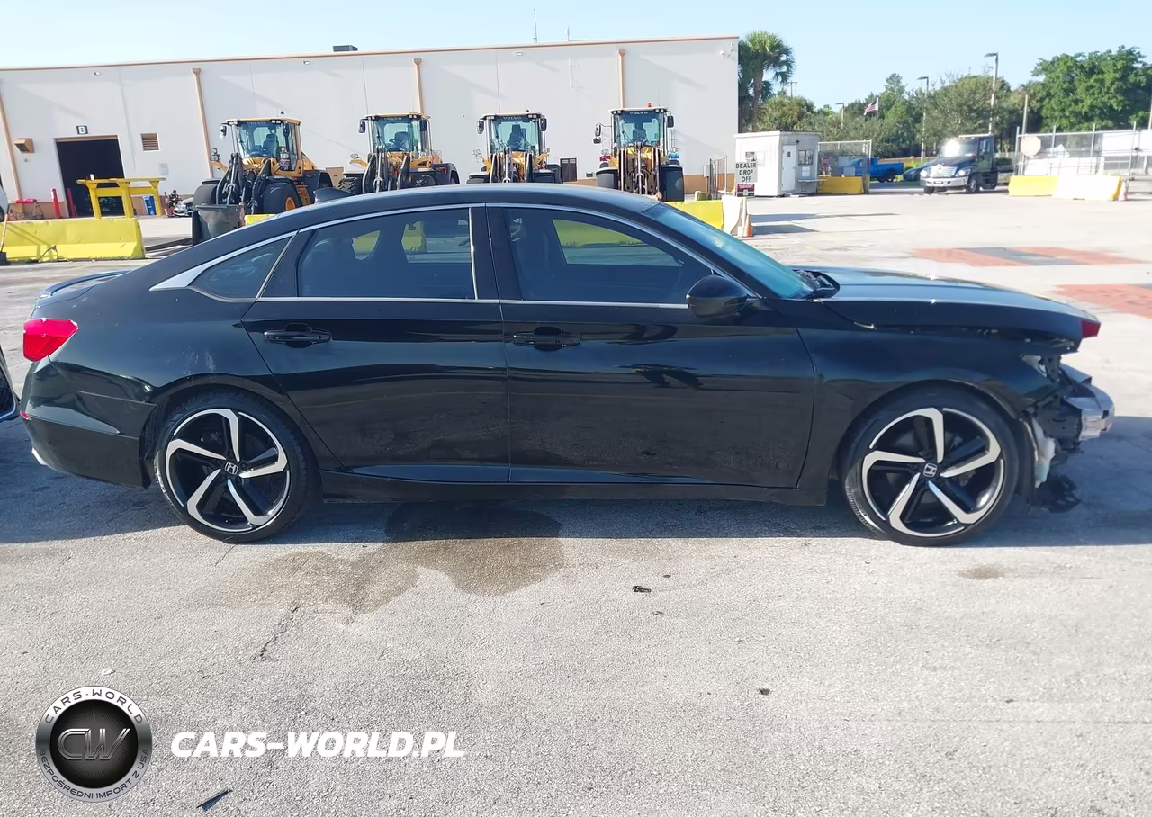 2019 Honda Accord Sport VIN:1HGCV1F3XKA074577 - 14