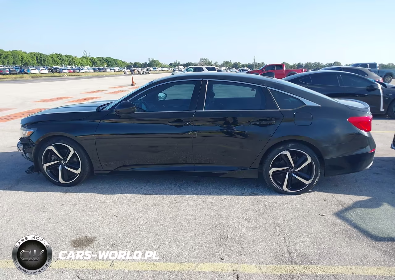 2019 Honda Accord Sport VIN:1HGCV1F3XKA074577 - 15