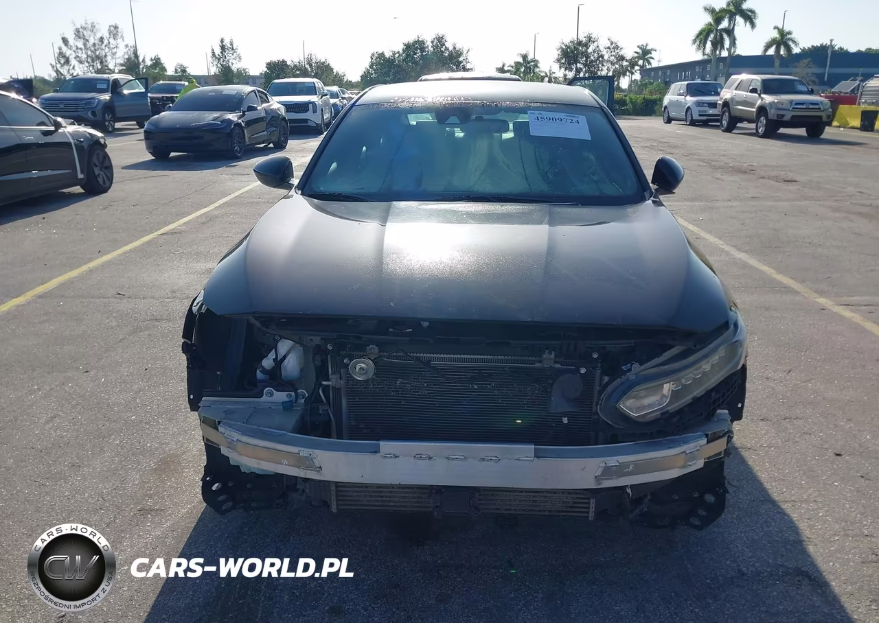 2019 Honda Accord Sport VIN:1HGCV1F3XKA074577 - 6