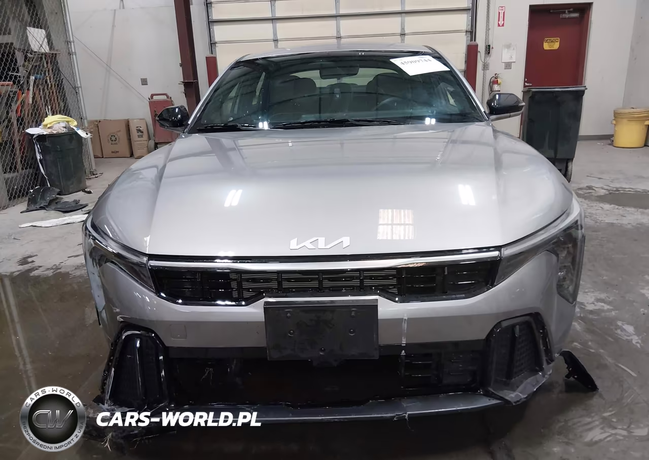 2025 Kia K4 Gt-Line VIN:3KPFW4DEXSE211190 - 13