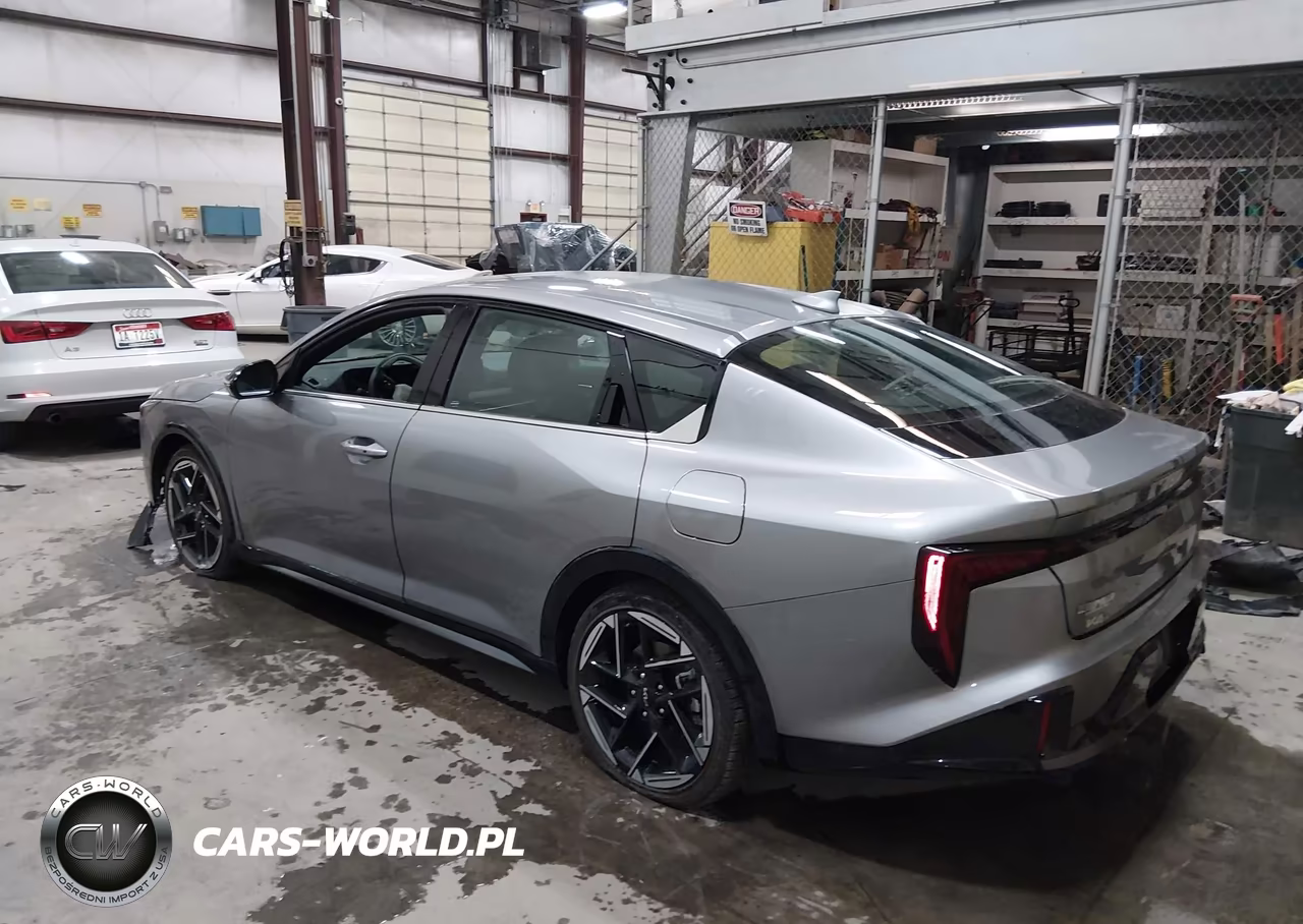 2025 Kia K4 Gt-Line VIN:3KPFW4DEXSE211190 - 3