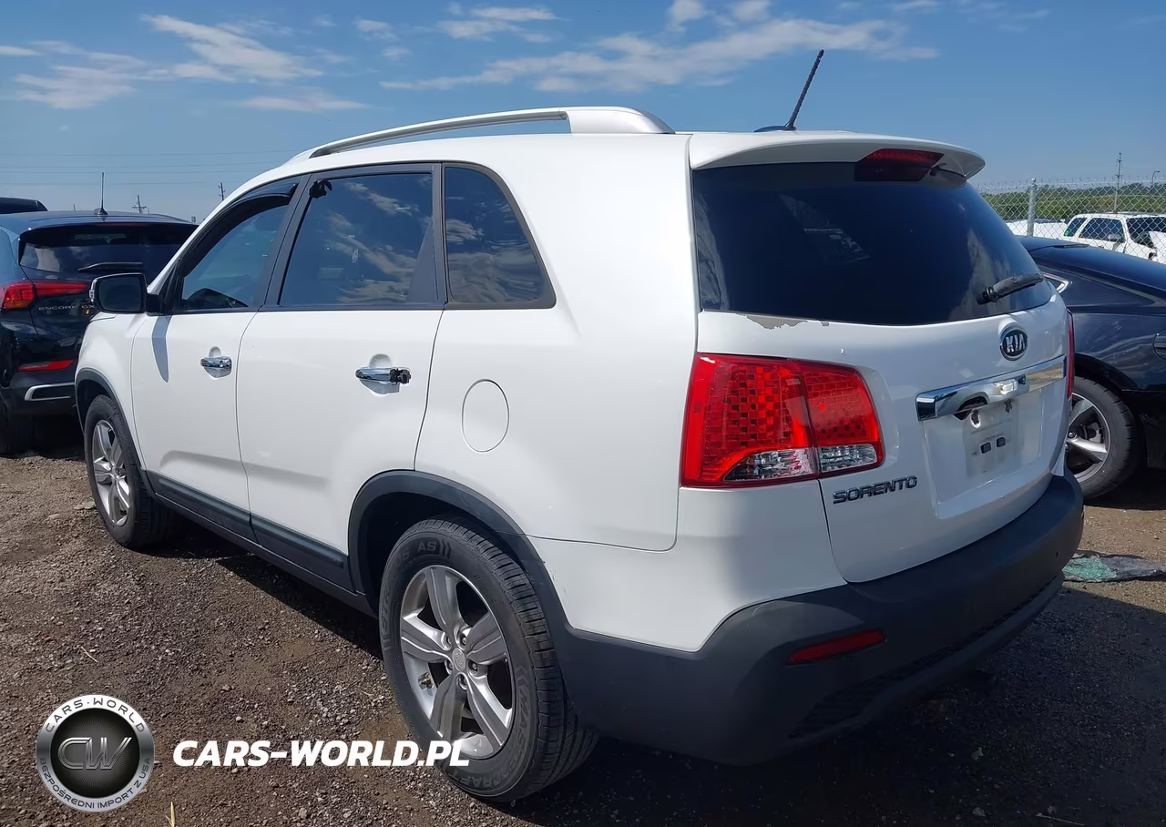 2013 Kia Sorento Ex VIN:5XYKU3A68DG362465 - 3