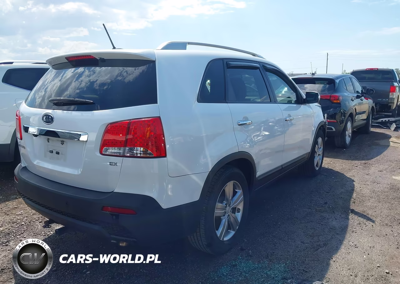 2013 Kia Sorento Ex VIN:5XYKU3A68DG362465 - 4