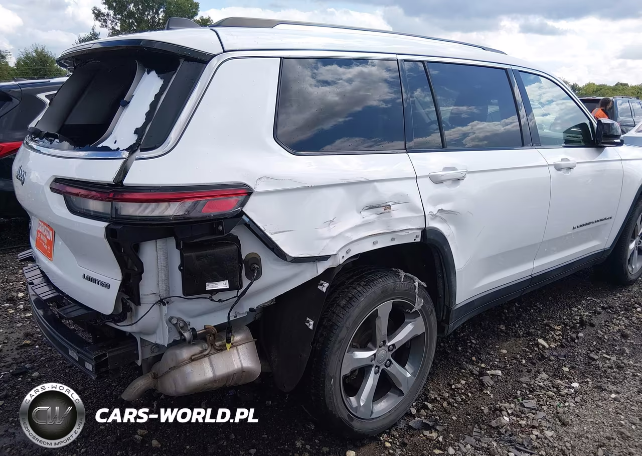 2021 Jeep Grand Cherokee L Limited 4X4 VIN:1C4RJKBG5M8185986 - 17