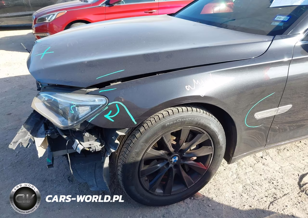 2015 BMW 740I VIN:WBAYA6C58FGK16301 - 17