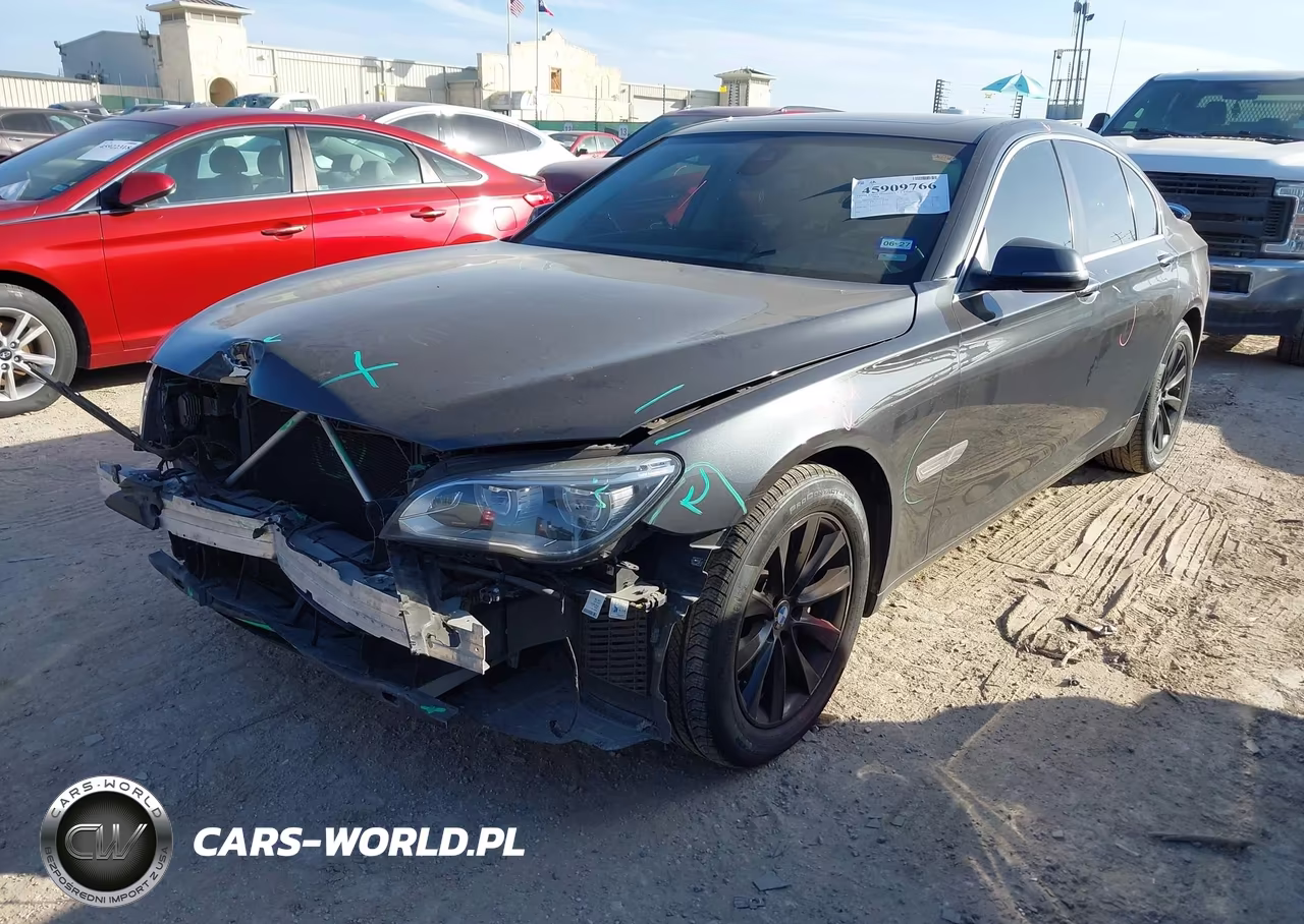 2015 BMW 740I VIN:WBAYA6C58FGK16301 - 2