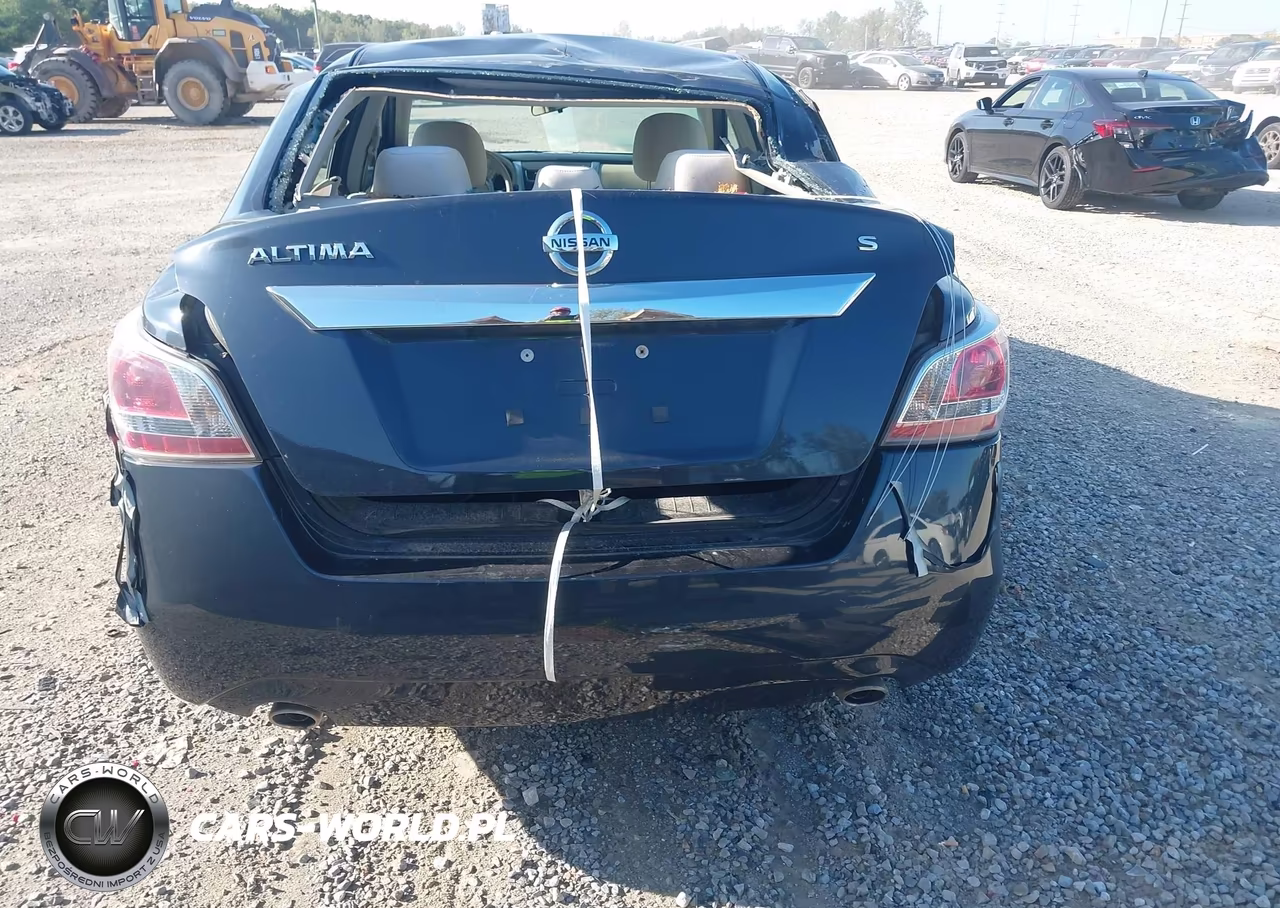 2015 Nissan Altima 2.5 S VIN:1N4AL3APXFC479064 - 17
