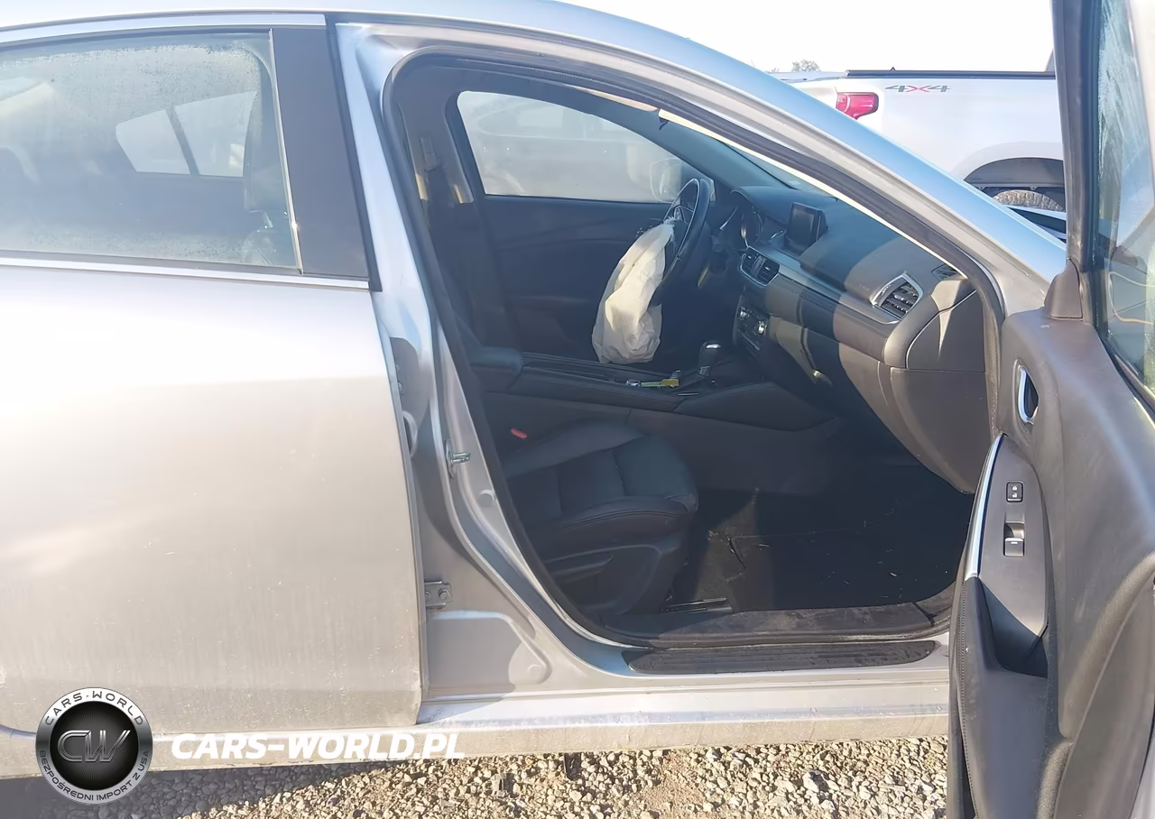 2017 Mazda Mazda6 Touring VIN:JM1GL1V5XH1110687 - 5