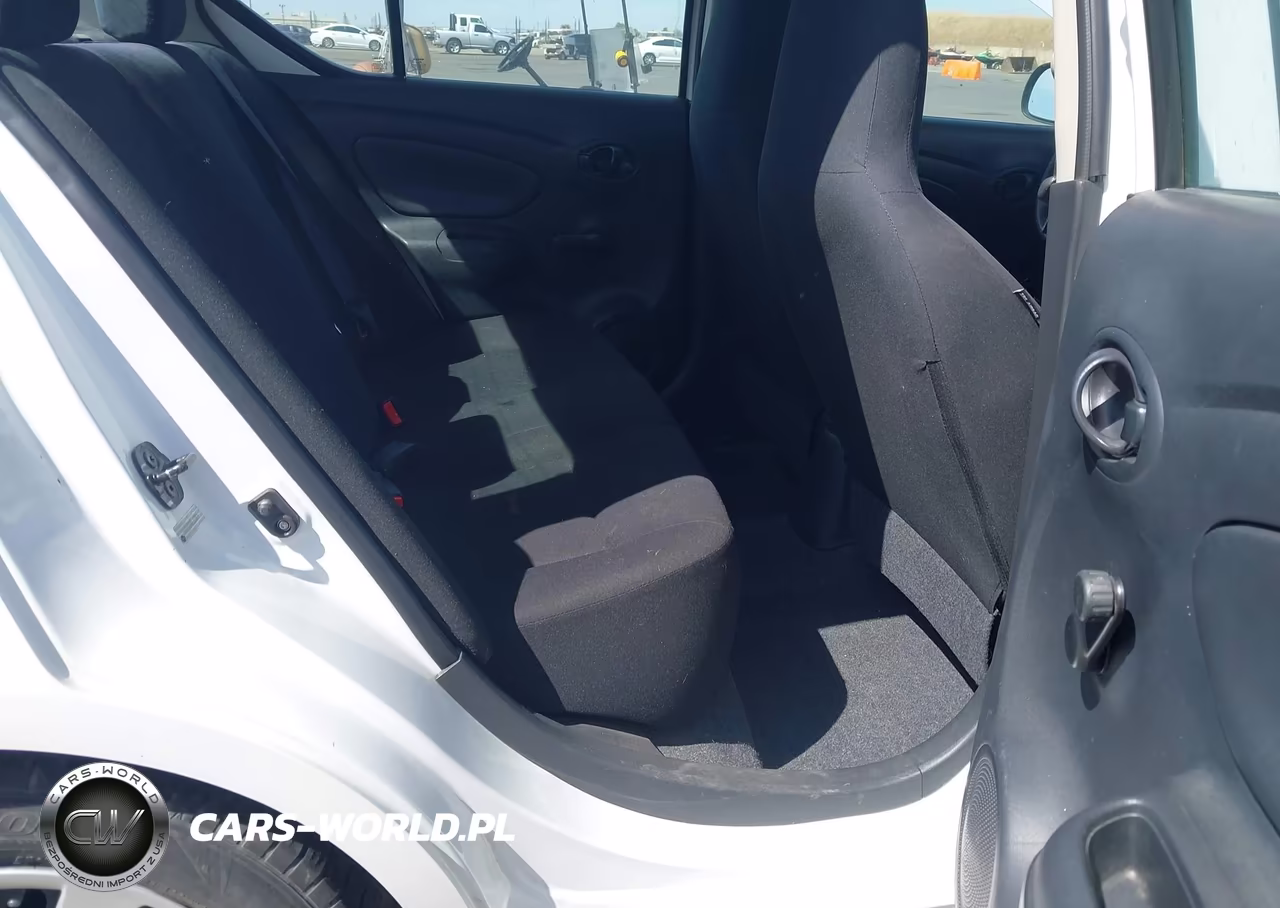 2014 Nissan Versa S VIN:3N1CN7AP4EL830819 - 8