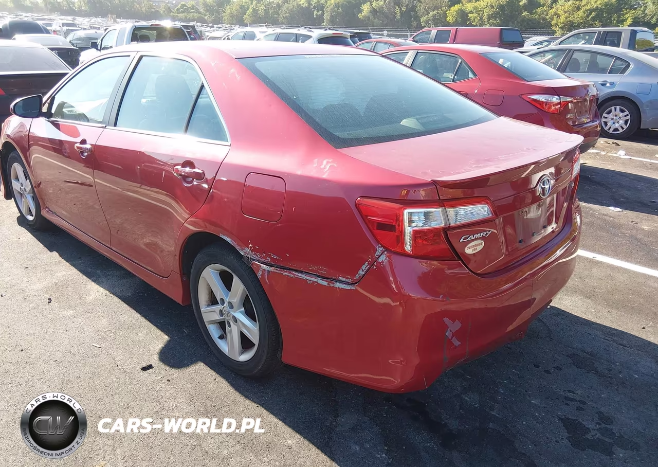 2013 Toyota Camry Se VIN:4T1BF1FK3DU694411 - 3