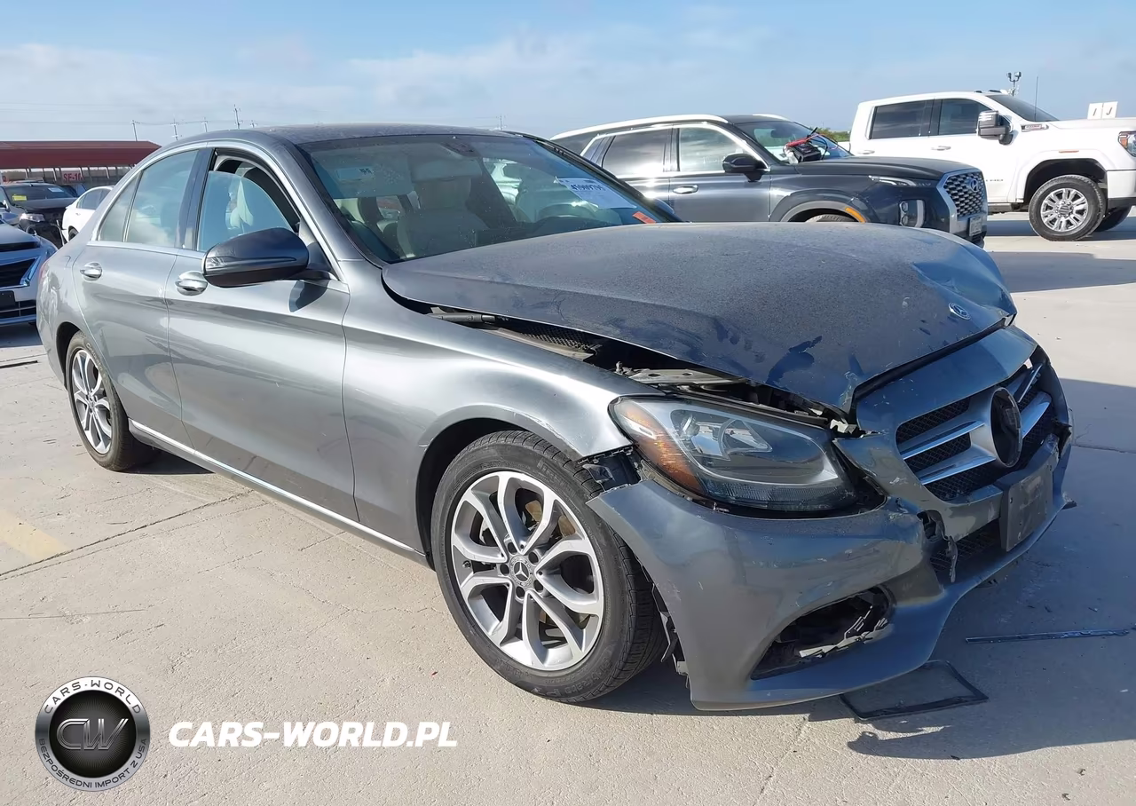 2018 Mercedes-Benz C 300 – zdjęcie 1 z 16