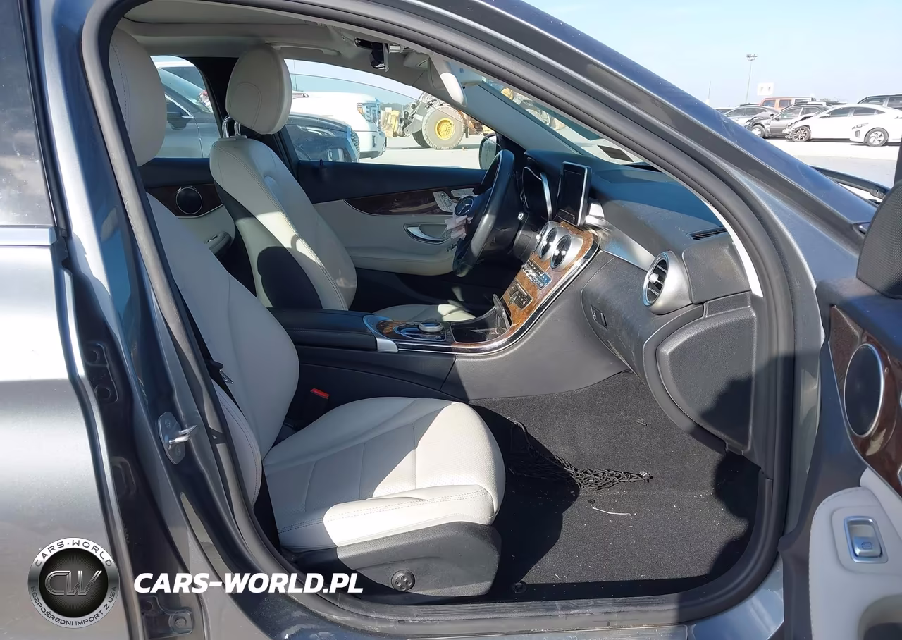 2018 Mercedes-Benz C 300 VIN:55SWF4JB1JU239347 - 5