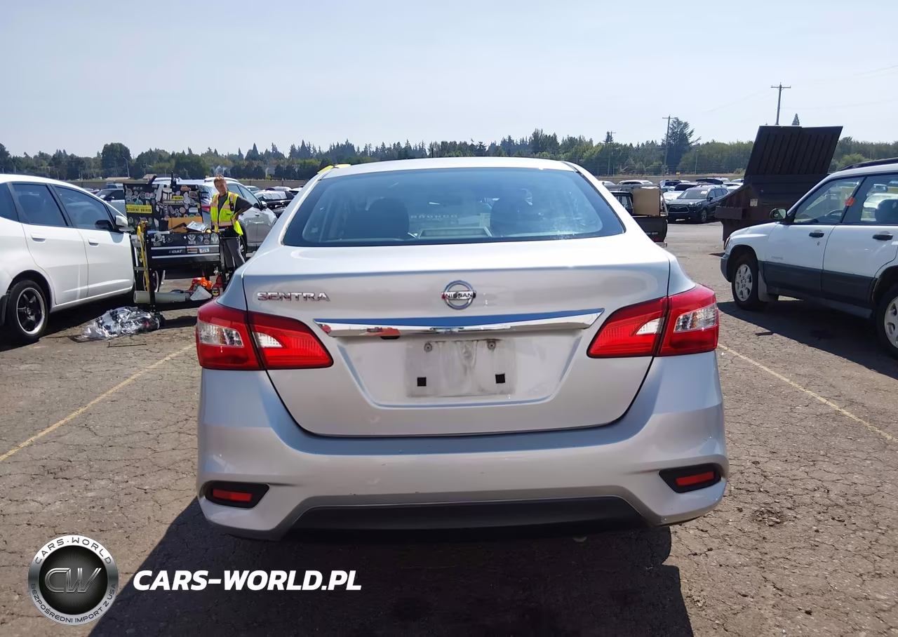 2019 Nissan Sentra S VIN:3N1AB7APXKY452195 - 17