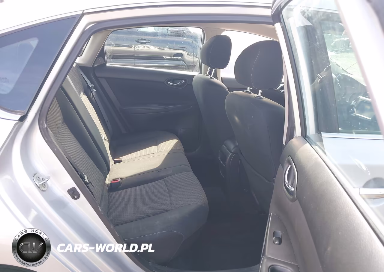 2019 Nissan Sentra S VIN:3N1AB7APXKY452195 - 8