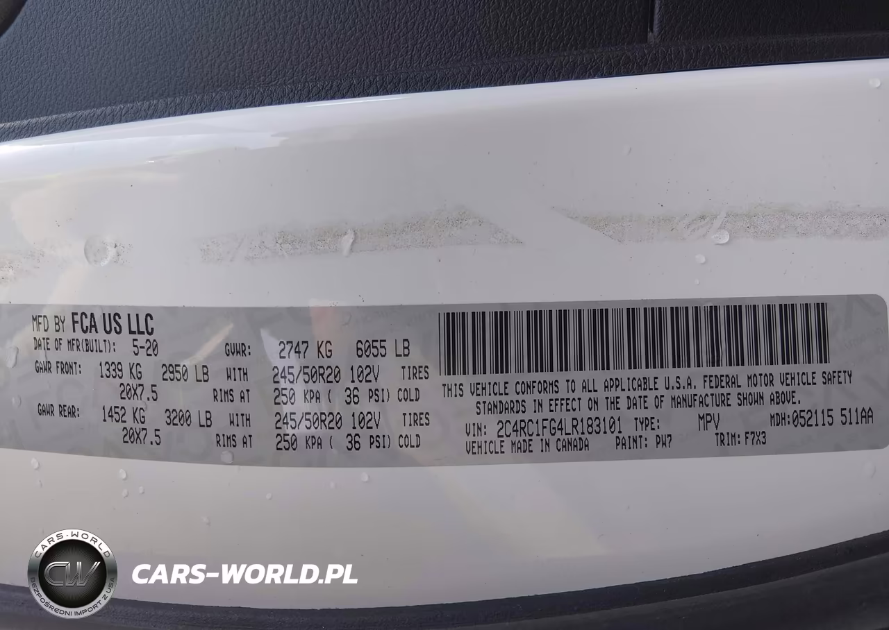 2020 Chrysler Pacifica Touring VIN:2C4RC1FG4LR183101 - 9