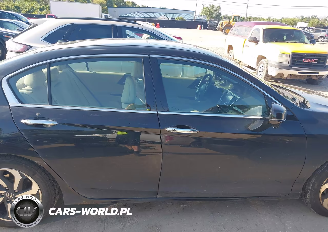 2017 Honda Accord Ex-L V6 VIN:1HGCR3F87HA008010 - 13