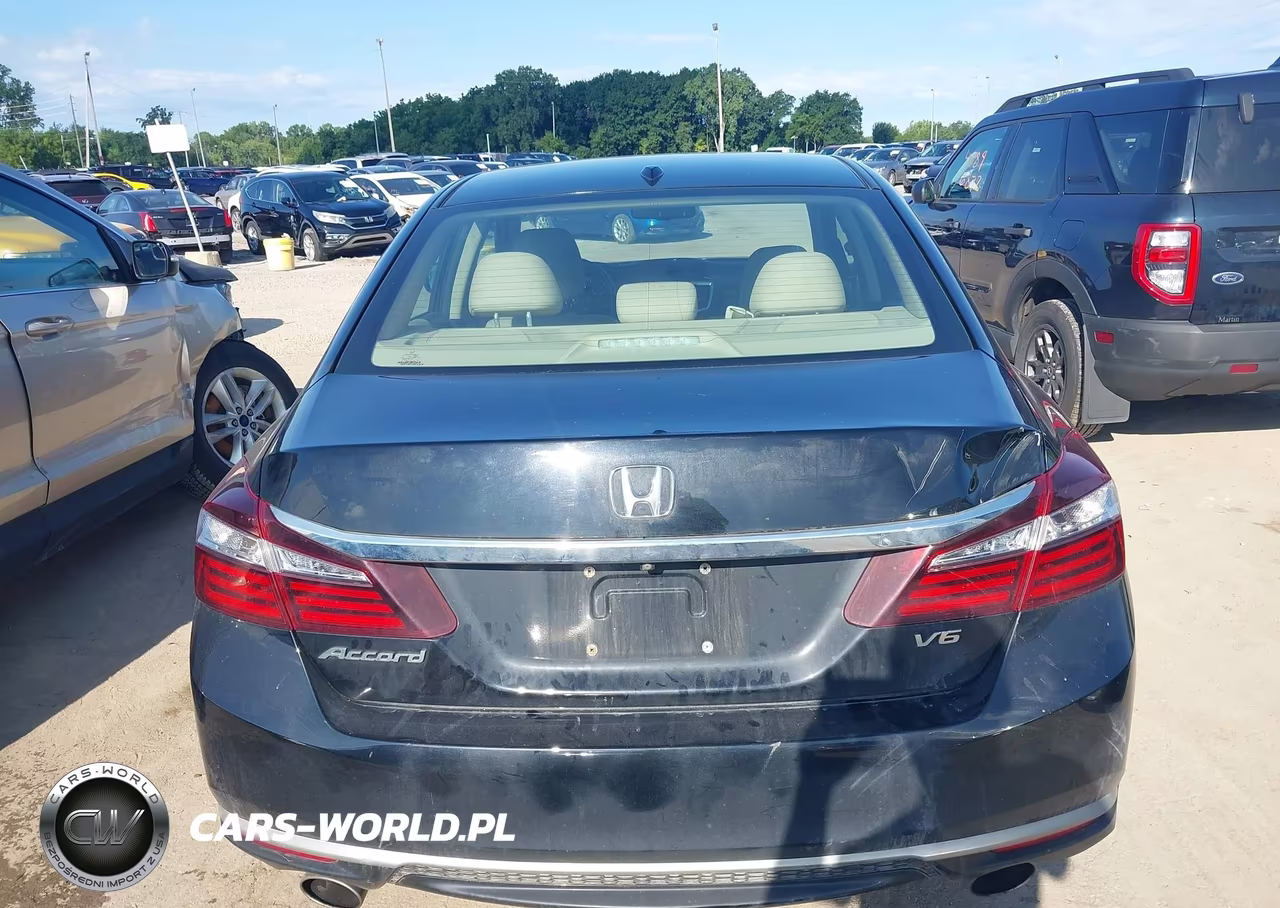 2017 Honda Accord Ex-L V6 VIN:1HGCR3F87HA008010 - 16