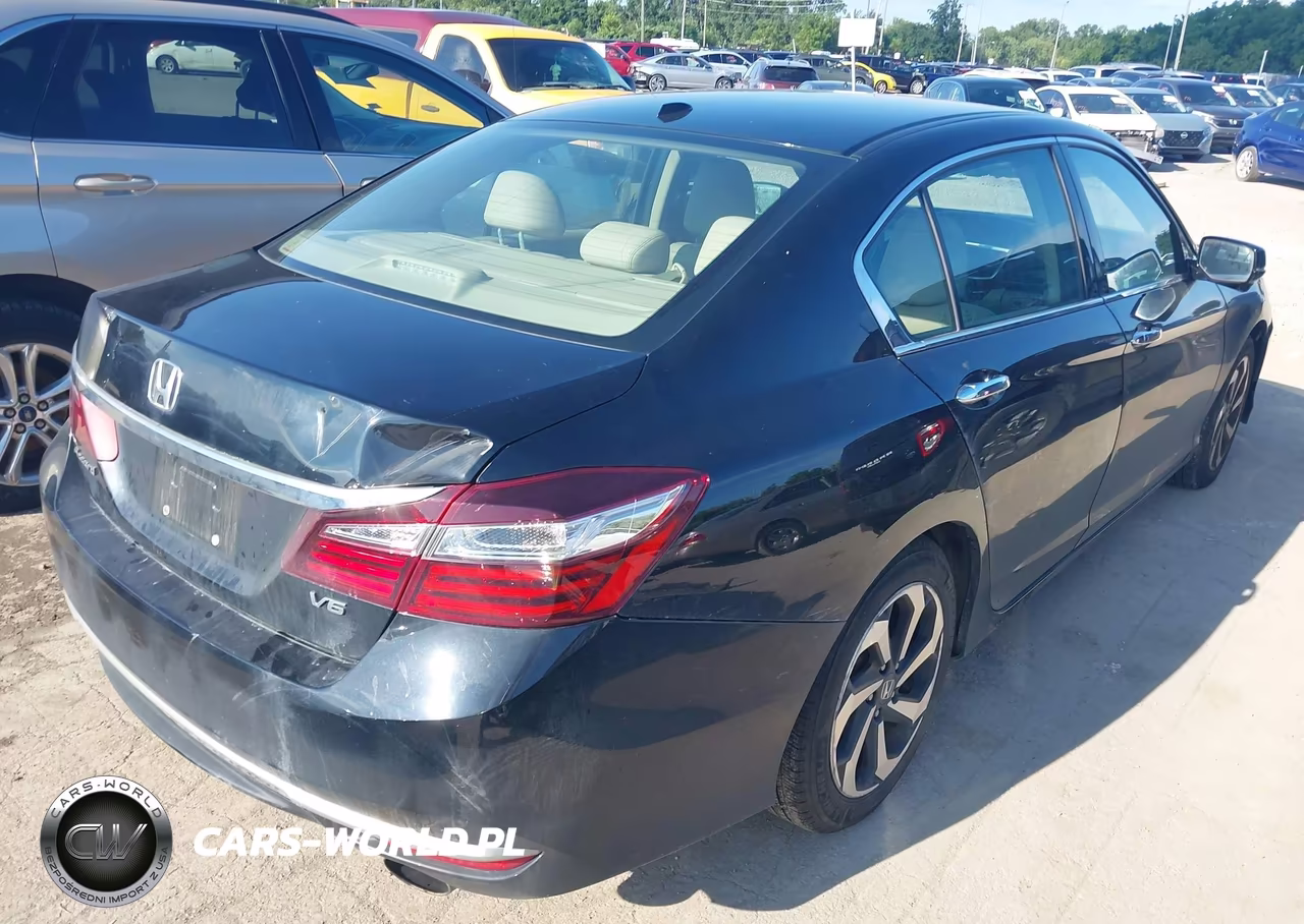2017 Honda Accord Ex-L V6 VIN:1HGCR3F87HA008010 - 4
