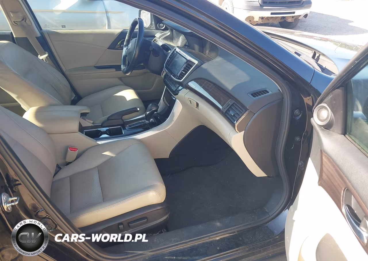 2017 Honda Accord Ex-L V6 VIN:1HGCR3F87HA008010 - 5
