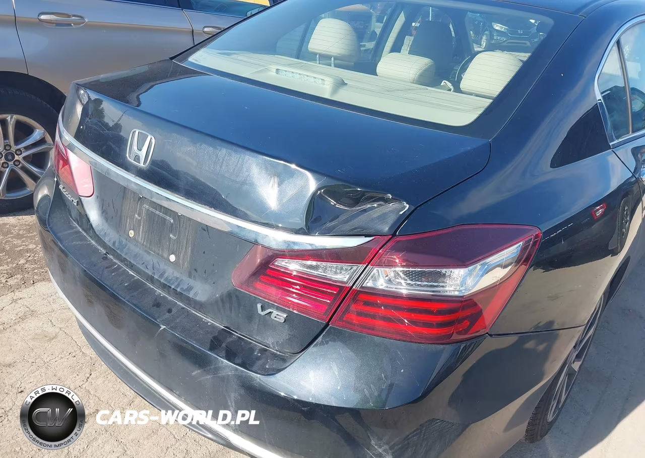 2017 Honda Accord Ex-L V6 VIN:1HGCR3F87HA008010 - 6