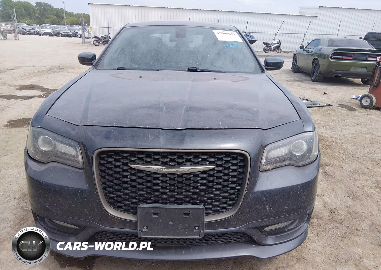 2017 Chrysler 300 300S Alloy Edition VIN:2C3CCABG2HH661674 - 11