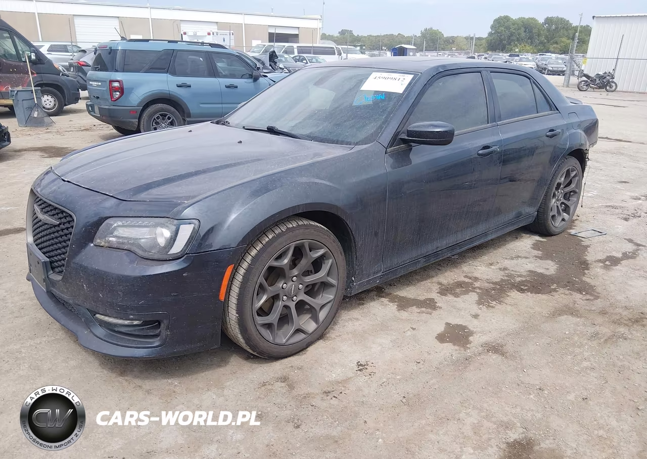 2017 Chrysler 300 300S Alloy Edition VIN:2C3CCABG2HH661674 - 2