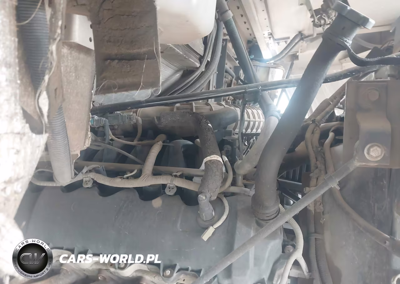2015 Ford F-59 Commercial Stripped VIN:1F66F5KY4F0A04699 - 10
